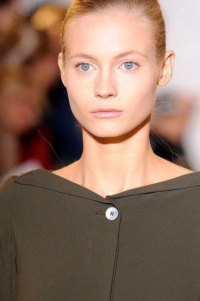 Look 23